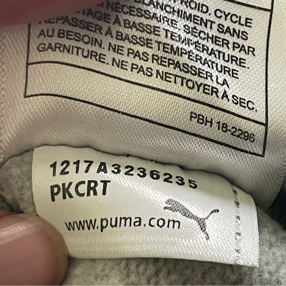 Puma Kids Pullover Hoodie – Gray & Burgundy  Size: Small (8)
